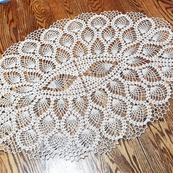 Hand Crafted Other - New Hand Crafted 34"x25" Natural Pineapple Doily